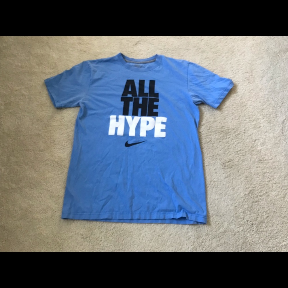 Mens Nike t shirt
